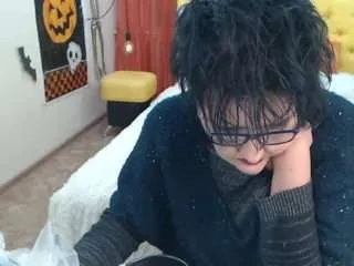 Offline masterleila on CamSoda