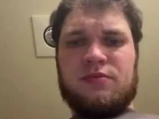 Offline matthewzzzhorny on CamSoda