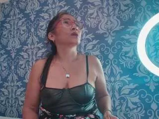 Offline mature-biigass on CamSoda