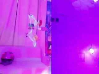 Offline mayarouse on CamSoda