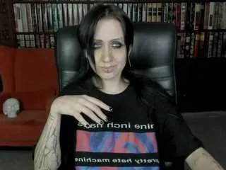 Freechat medusagorgona on CamSoda