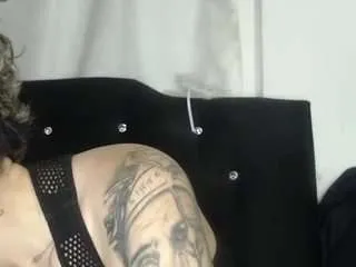 Offline megan-c on CamSoda