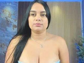 Freechat megancoxx on CamSoda