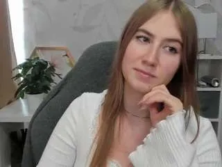 Offline meganxcute on CamSoda