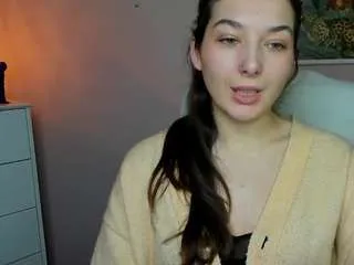 Offline meganxkiss on CamSoda