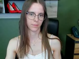 Freechat megidesire on CamSoda