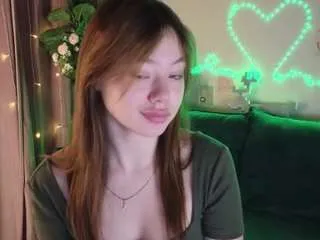 Offline meow-mellie on CamSoda