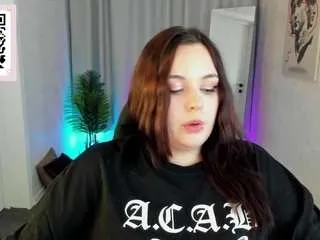 Freechat mia-r0ss on CamSoda