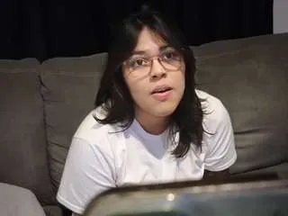 Offline miacanelaxo on CamSoda