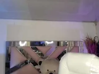 Freechat miafischer2 on CamSoda