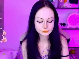 Freechat miascarlet on CamSoda