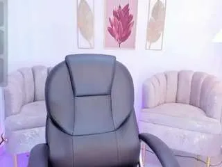 Offline miavegas1 on CamSoda