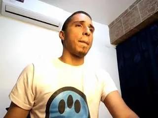 Michaelhotbbc from CamSoda