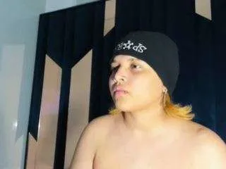 Offline michell-rs on CamSoda