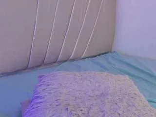 Offline mikitourab on CamSoda