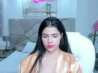 Freechat mila-blaze on CamSoda