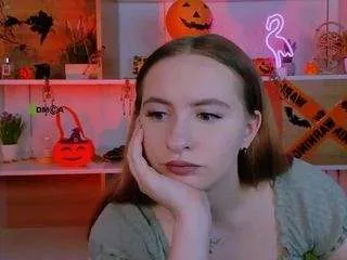 Offline mila-glow on CamSoda