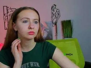 Offline mila-glow on CamSoda