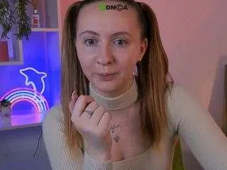 Offline mila-glow on CamSoda