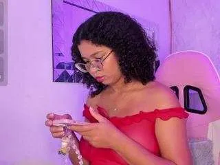 Offline milahall on CamSoda