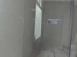 Freechat milanht on CamSoda