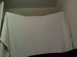 Offline milf-goddess on CamSoda