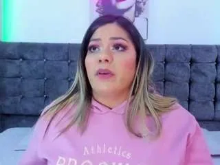 Offline miss-horney on CamSoda