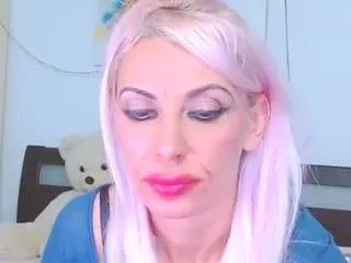 Offline misslara123 on CamSoda