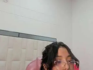 Offline misssophiery on CamSoda