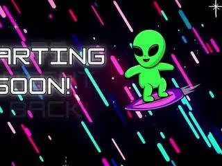 Offline moebootyrayna on CamSoda