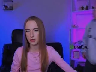 Freechat mona-cloud on CamSoda