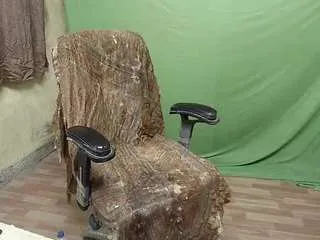 Freechat mynastyfucker on CamSoda