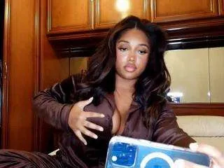 naommiscott on CamSoda