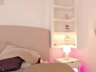 Offline nathalyn-b on CamSoda