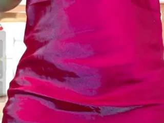 Private naughtyebonyy on CamSoda