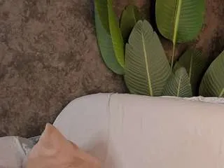 Offline nelly-collins on CamSoda