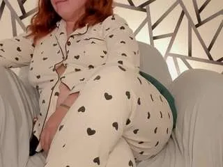 Offline nelly-collins on CamSoda