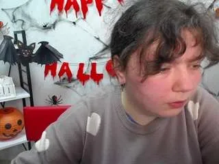 Offline neonilalisova on CamSoda