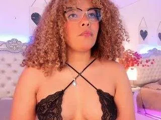 Offline niacolussi on CamSoda