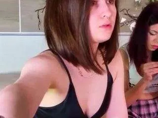 Offline nicholeairola on CamSoda