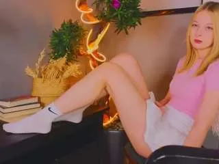 Offline nicholledearson on CamSoda