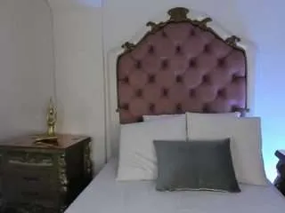 Offline nicole-miler on CamSoda