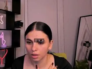 Freechat nicole-muah on CamSoda