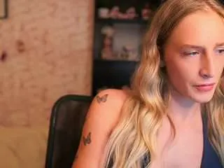 Offline nicoletteeshea on CamSoda