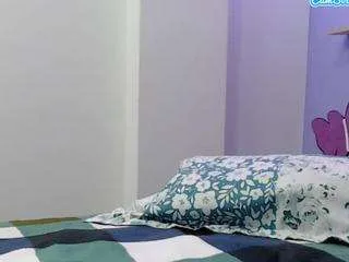 Offline nicollbodybig21 on CamSoda