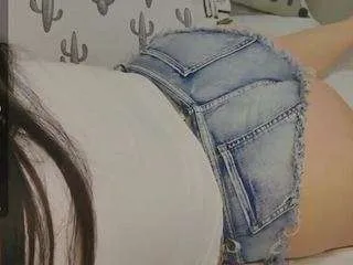 Freechat nikol26 on CamSoda