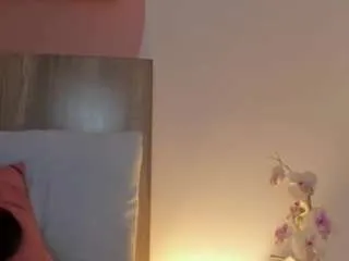 Offline nina-blake on CamSoda