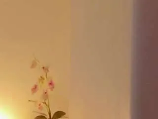 Offline nina-blake on CamSoda