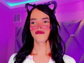 Offline ninaa-keyli on CamSoda