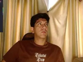 Offline noah-cock on CamSoda